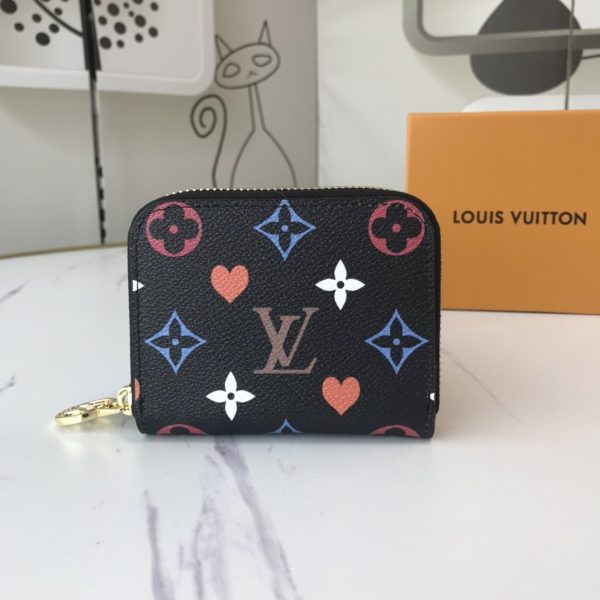 CN - New Collection Wallet LUV 030 on Sale