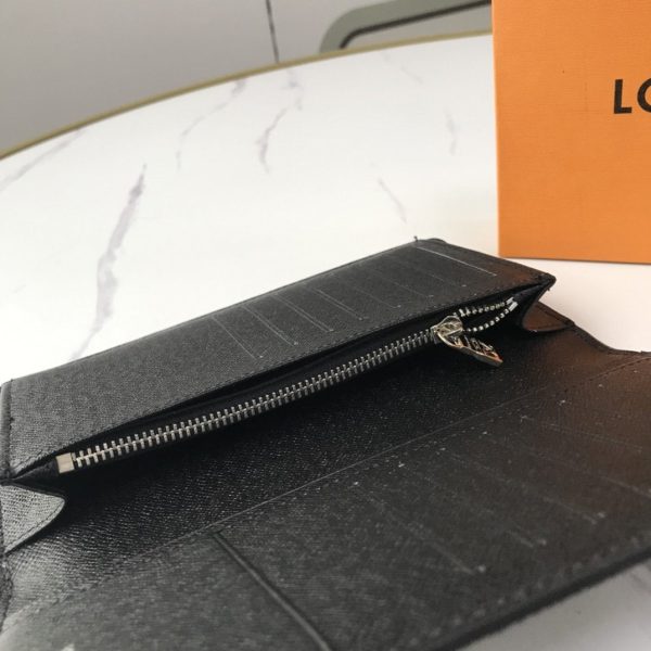 CN - New Collection Wallet LUV 076 Sale