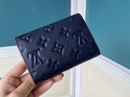 CN - New Collection Wallet LUV 059 Cheap