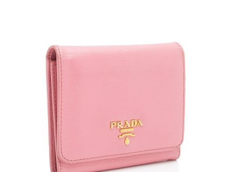 Prada Vitello Move Tri-Fold Wallet tel9tM Online