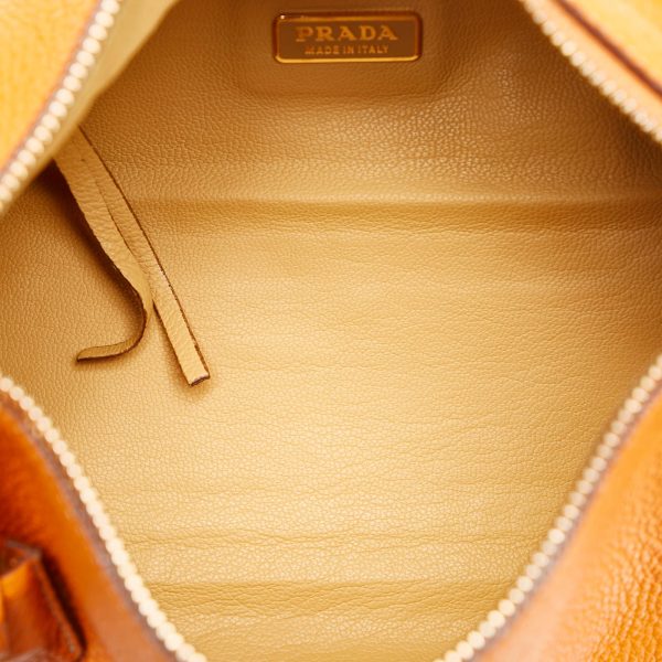 Prada Vitello Daino Shoulder Bag cgiCMF Online Hot Sale