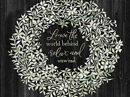 CIN2693 - Leave the World Behind Wreath - 12x12 Fashion